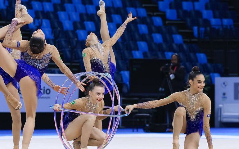 Camila Ferezin, da ginástica rítmica, é eleita a melhor técnica do Brasil e apenas a segunda na história do prêmio do COB