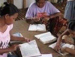Rebecca, professora cristã nas Filipinas