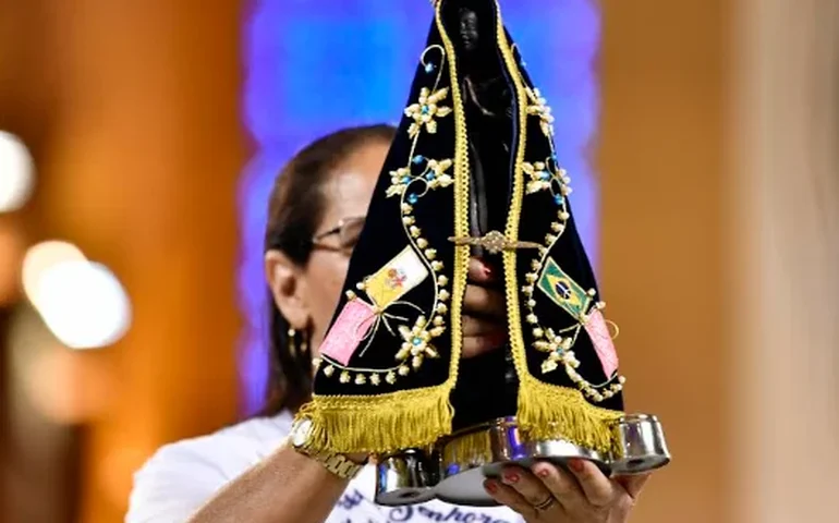 TV Aparecida dedica programação à 13ª Romaria do Terço das Mulheres