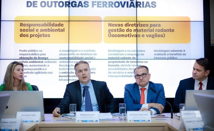 “Estamos lançando a primeira Política Nacional de Outorgas Ferroviárias e a maior carteira ferroviária da história recente do país”, diz Renan Filho