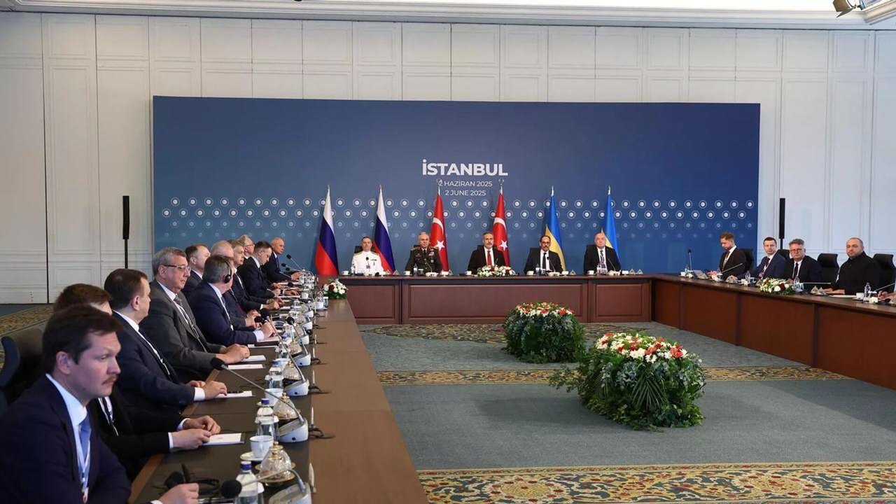 Análise: Moscou e Kiev avançam em questões humanitárias, mas Europa se arma para lutar contra Rússia