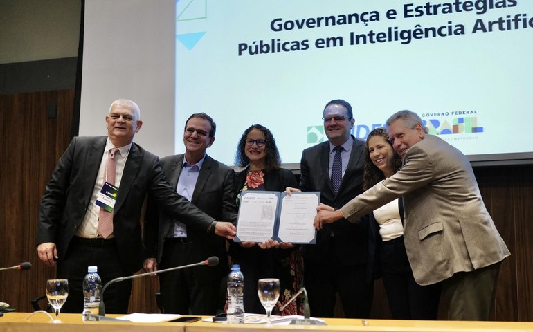 Rio assina memorando com BNDES para desenvolvimento do maior hub de data centers da América Latina