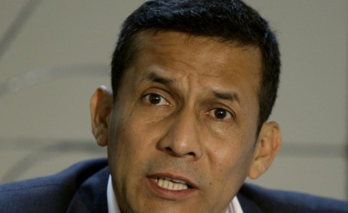 Presidente do Peru substitui mais da metade dos ministros de seu gabinete