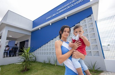 Prefeito Luciano entrega Unidade Básica de Saúde no bairro Planalto e anuncia novas obras na região