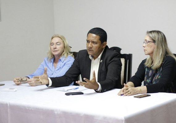 Prefeitura de Palmeira faz adesão oficial ao Mais Médicos