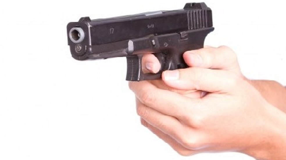 Cuidados que evitam ataques de bandidos de uniforme no seu condomínio