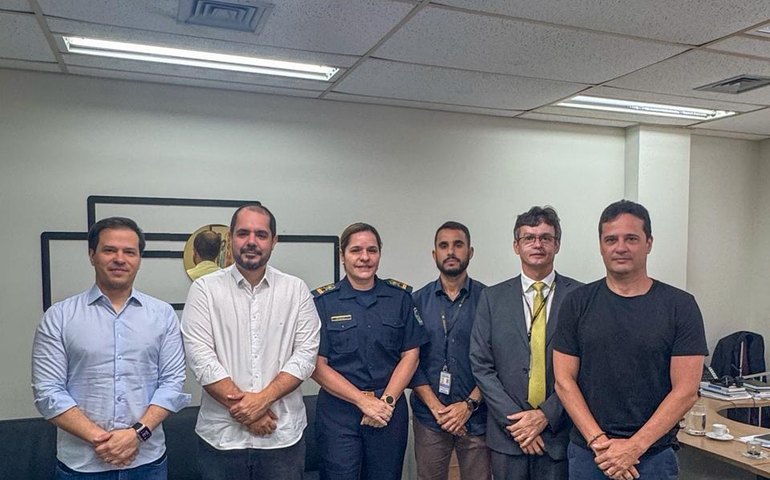 Secretário de Segurança Cidadã se reúne com a Polícia Federal para tratar de integração tecnológica e ações conjuntas de segurança