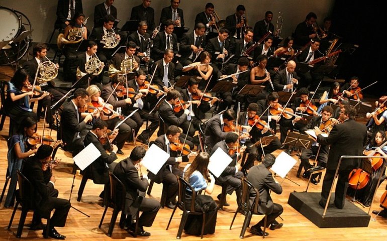 Orquestra de olho em 2021