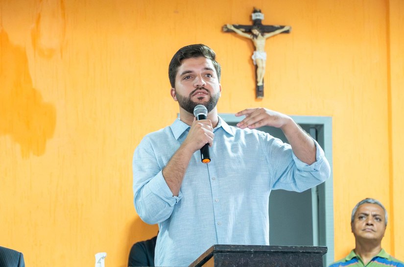 Prefeito Lucas Santos participa de abertura do ano legislativo e apresenta balanço de sua gestão