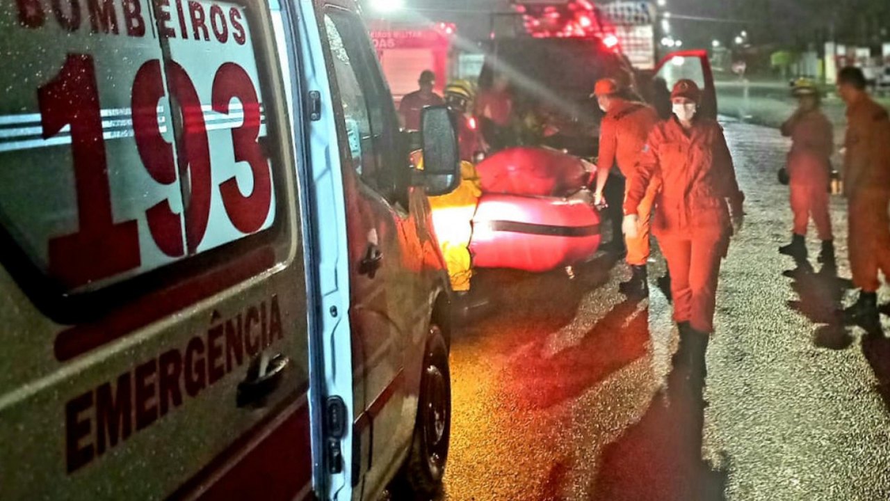 Governo de Alagoas instala Sala de Alerta no Corpo de Bombeiros para monitorar chuvas em todo o Estado