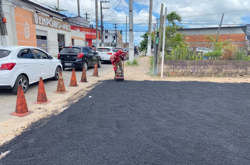 Operação Tapa-Buraco realiza 920 intervenções em 40 bairros de Maceió em setembro