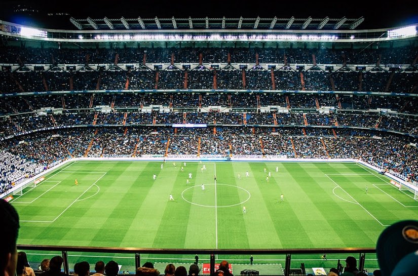 No Brasil, 55% dos jogadores de futebol ganham um salário mínimo