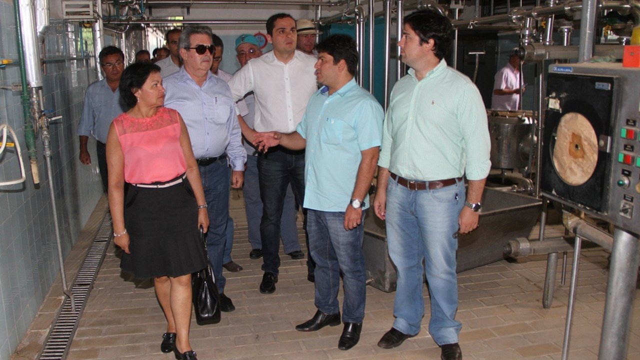 Projeto de reabertura da antiga fábrica Camila ganha força e apoio