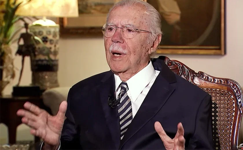 Sarney critica polarização e diz que 'faltam muitas lideranças políticas' no País