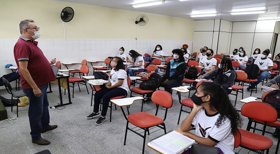 preuniversitario_foto_ascomseduc_17012022.jpg