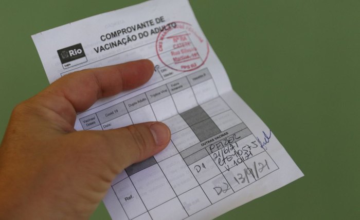 Dados detalhados sobre doses e tipo de imunizante estarão no documento Dados detalhados sobre doses e tipo de imunizante estarão no documento