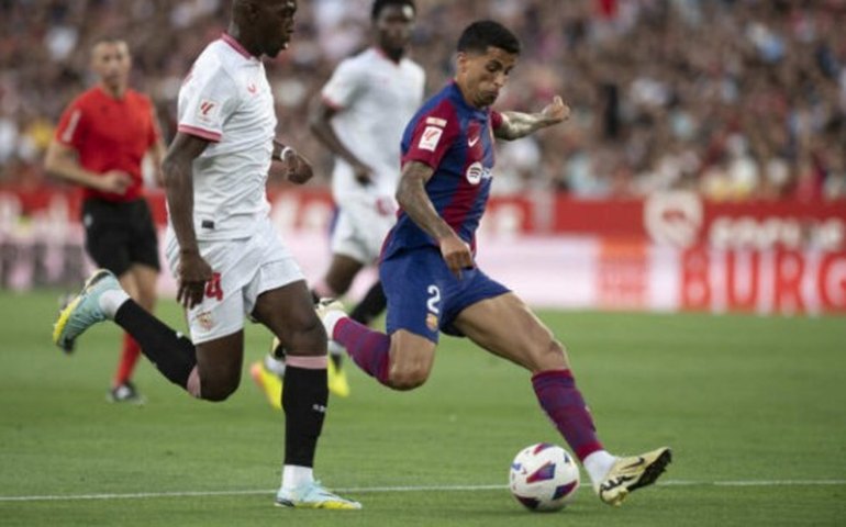 Barcelona vence Sevilla no adeus de Xavi e termina o Campeonato Espanhol em 2º