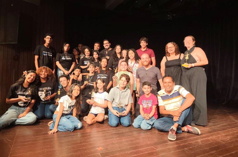 Escolas estaduais conquistam prêmios no Festival Estudantil de Teatro de Alagoas 2025