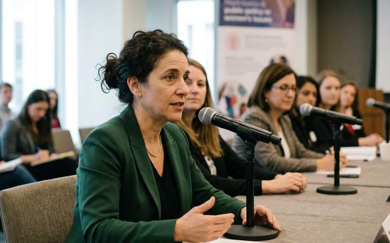 Diálogos RJ discute políticas públicas para mulheres; acompanhe ao vivo