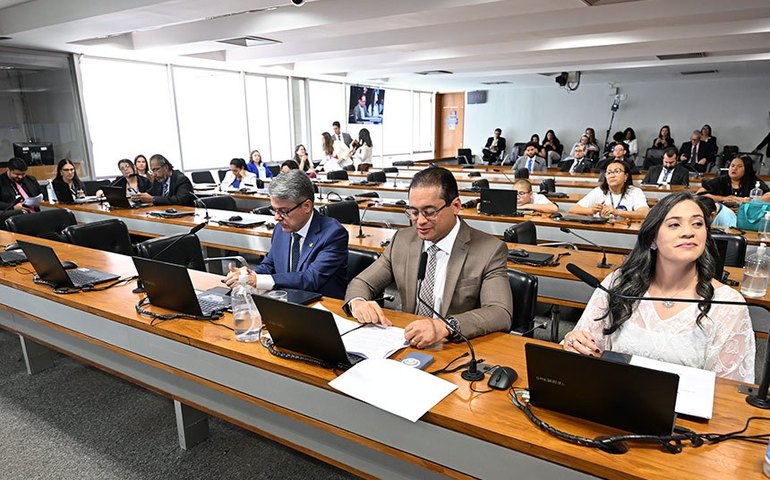 CDH aprova sistema para pessoas com necessidade complexa de comunicação