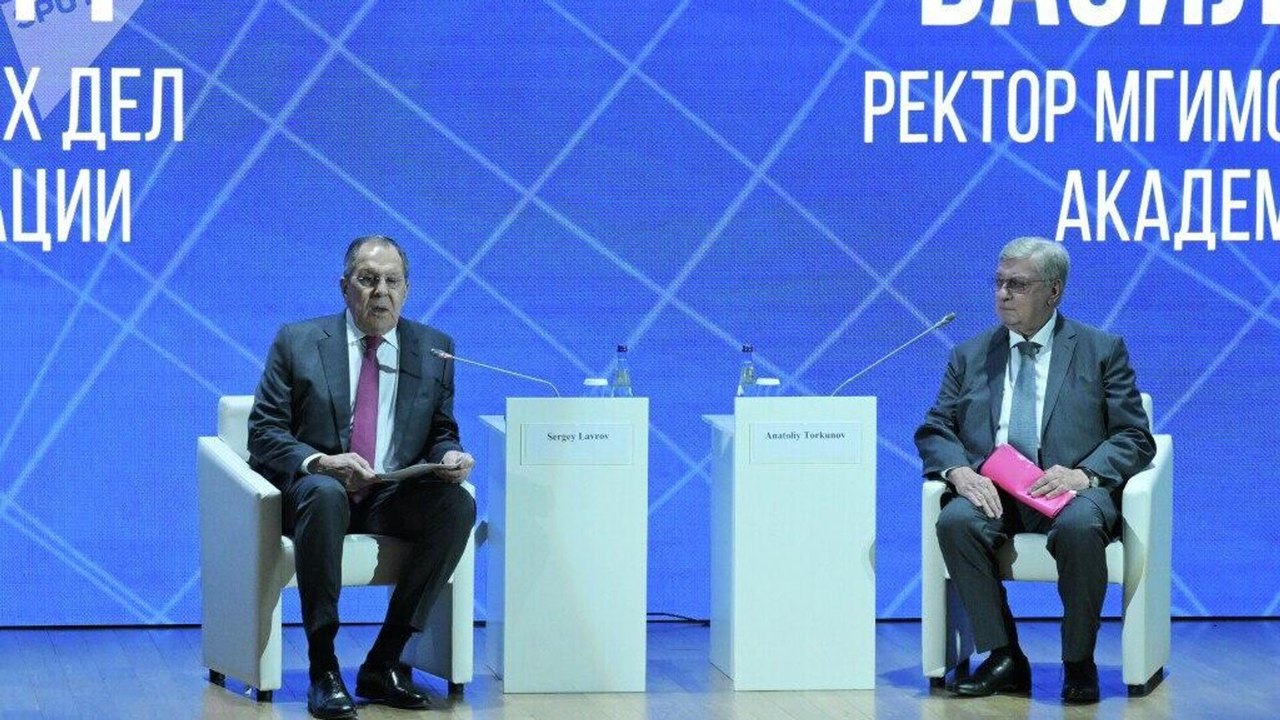 Rússia sempre enfatizou que está pronta para negociações de paz com a Ucrânia, nunca fugimos dos contatos, ressalta Lavrov