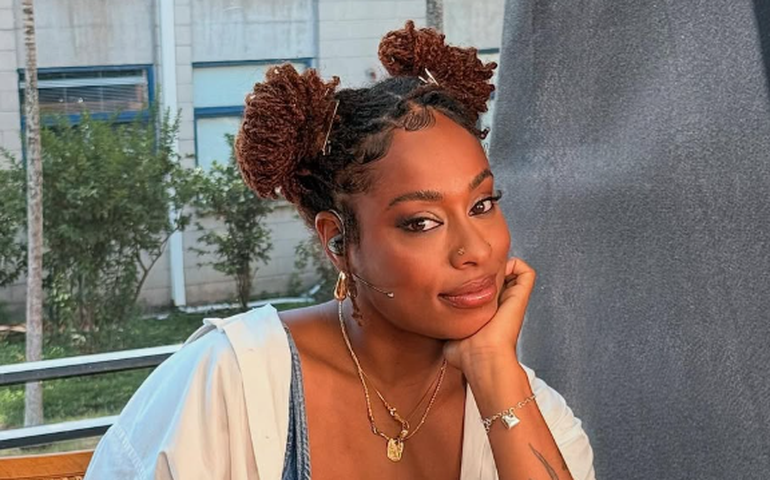 'Estava exausta', diz Thamiris no 'Mais Você' após eliminação do 'BBB 25'