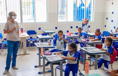 Escola Lenilto Alves retorna suas aulas com grandes expectativas para o futuro