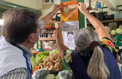 Vigilância Sanitária entrega 15 selos “Pode Comprar Aqui” no Jacintinho e Tabuleiro