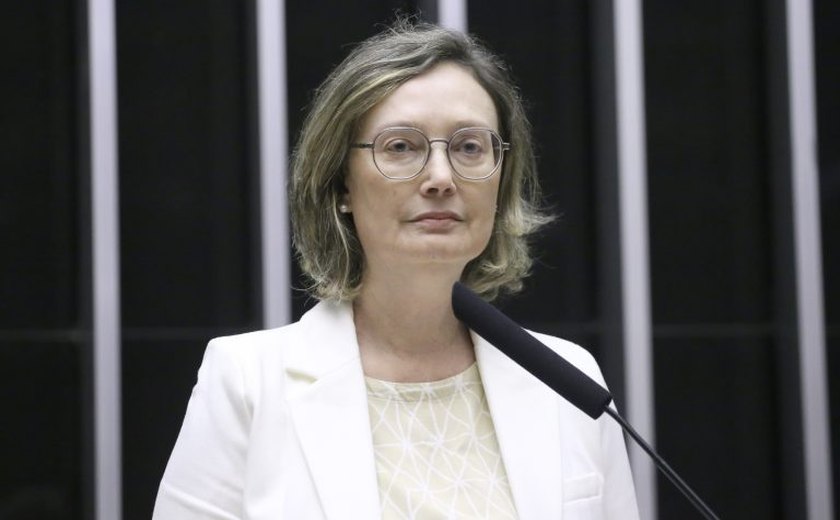 Propostas de proteção à crianças e adolescentes no meio digital serão debatidas no Plenário
