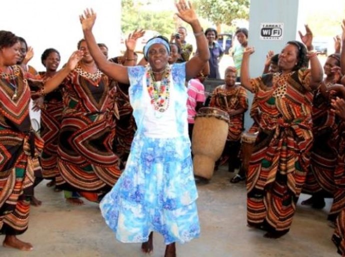 Quilombolas: Governo e comissão discutem melhorias para comunidades