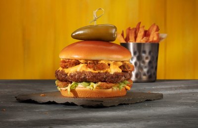 Outback apresenta nova experiência em hambúrgueres com três criações exclusivas 