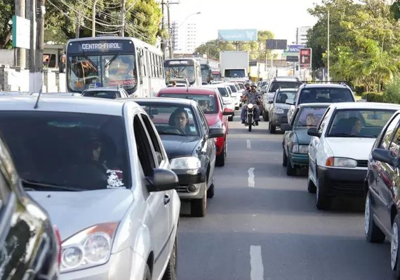 Boletos dos veículos com placas finais 1 e 2 devem ser pagos até 28 de fevereiro