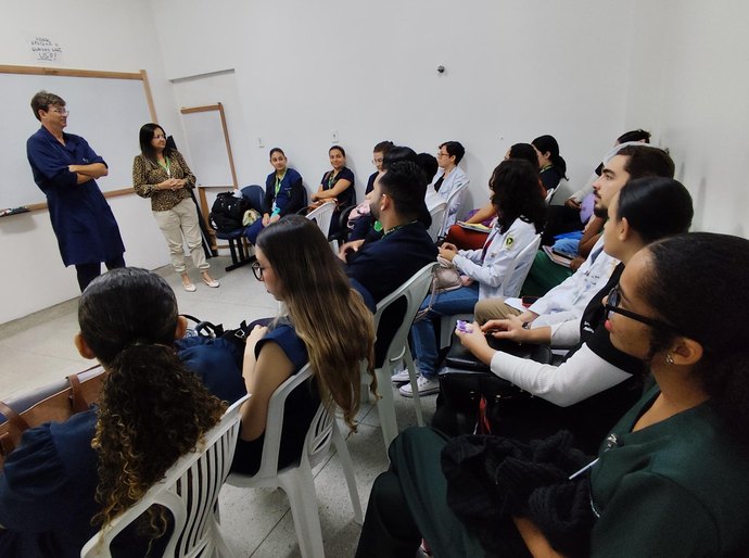 Capacitação no Hospital de Emergência do Agreste reforça cuidados para uma alta hospitalar mais segura e humanizada