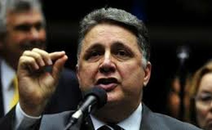 Ex-governador do Rio é acusado de corrupção e organização criminosa