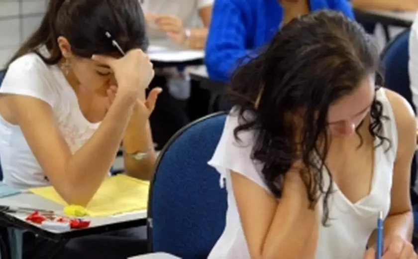 Professores defendem que questão de Física do Enem seja anulada