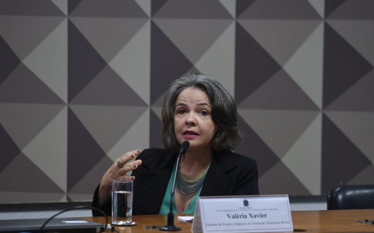 Comissão mista defende capacitação como forma de combater violência contra a mulher