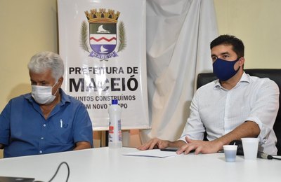 Covid-19: em coletiva, prefeito Rui Palmeira e secretário Nonô destacam ações da Saúde