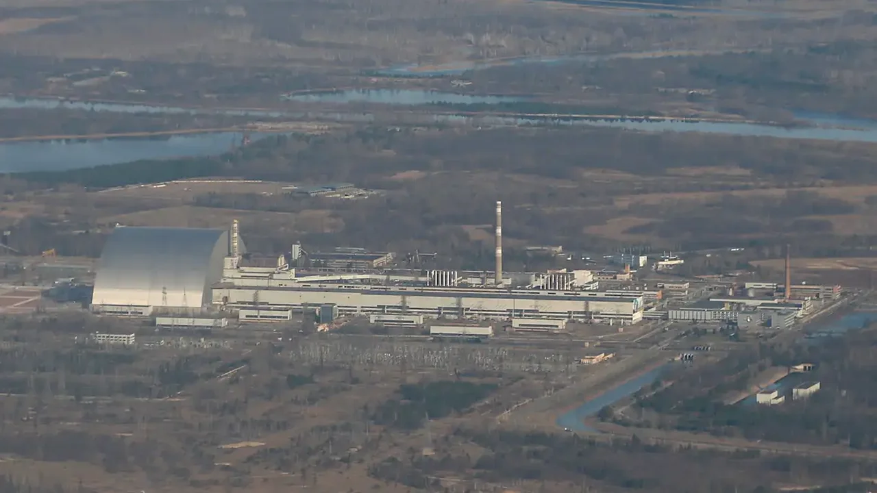 Giro internacional: usina nuclear de Chernobyl sofre ataque de drone