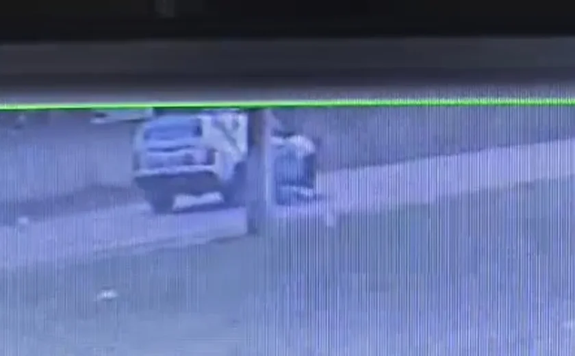 Homem morre ao se jogar embaixo de viatura da Polícia Militar no interior de Alagoas