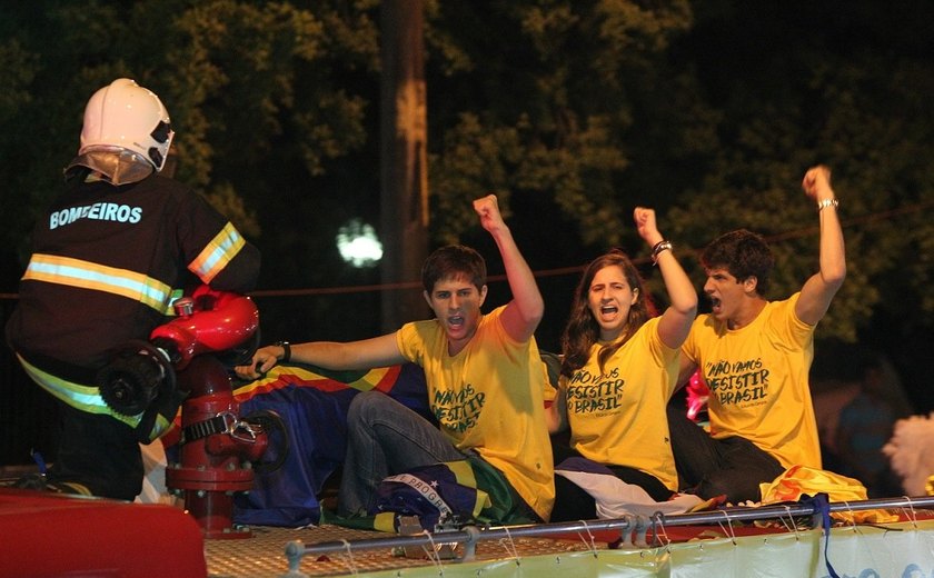 Familiares de Campos vestem frase: &#8220;não vamos desistir&#8221;