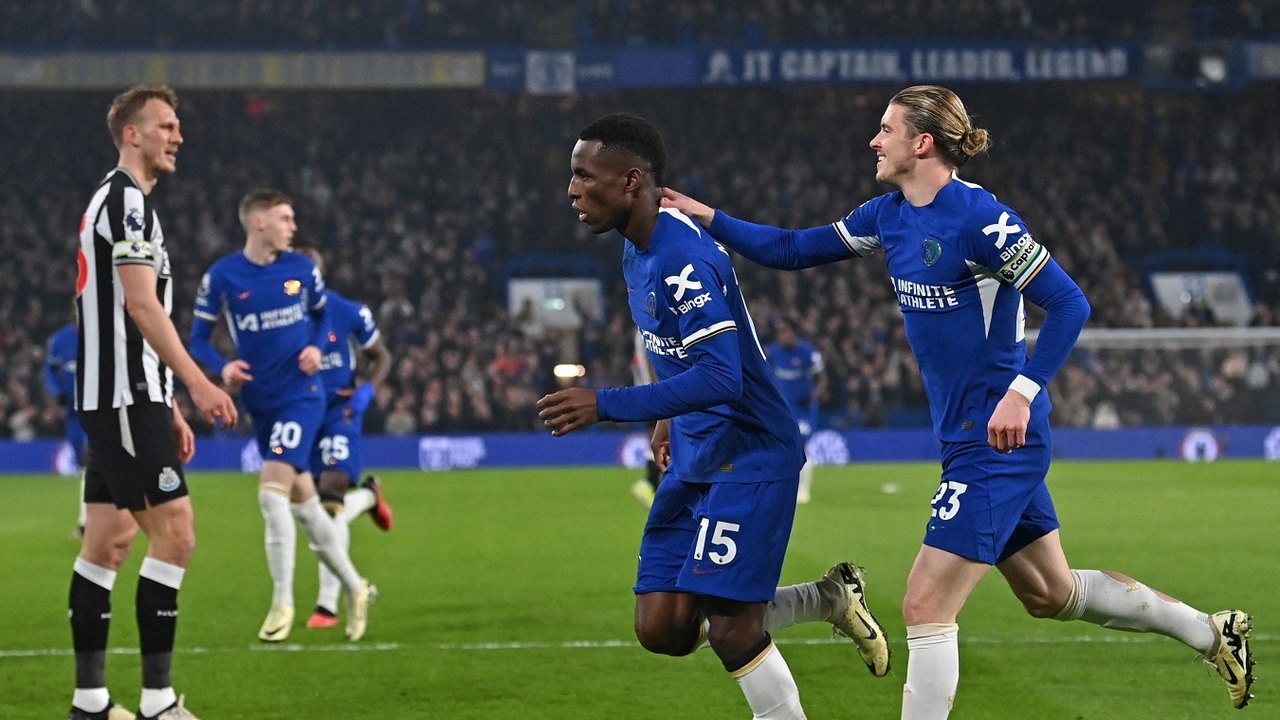 Fortuna da venda do Chelsea segue congelada e vítimas da Ucrânia podem ficar sem ajuda prometida