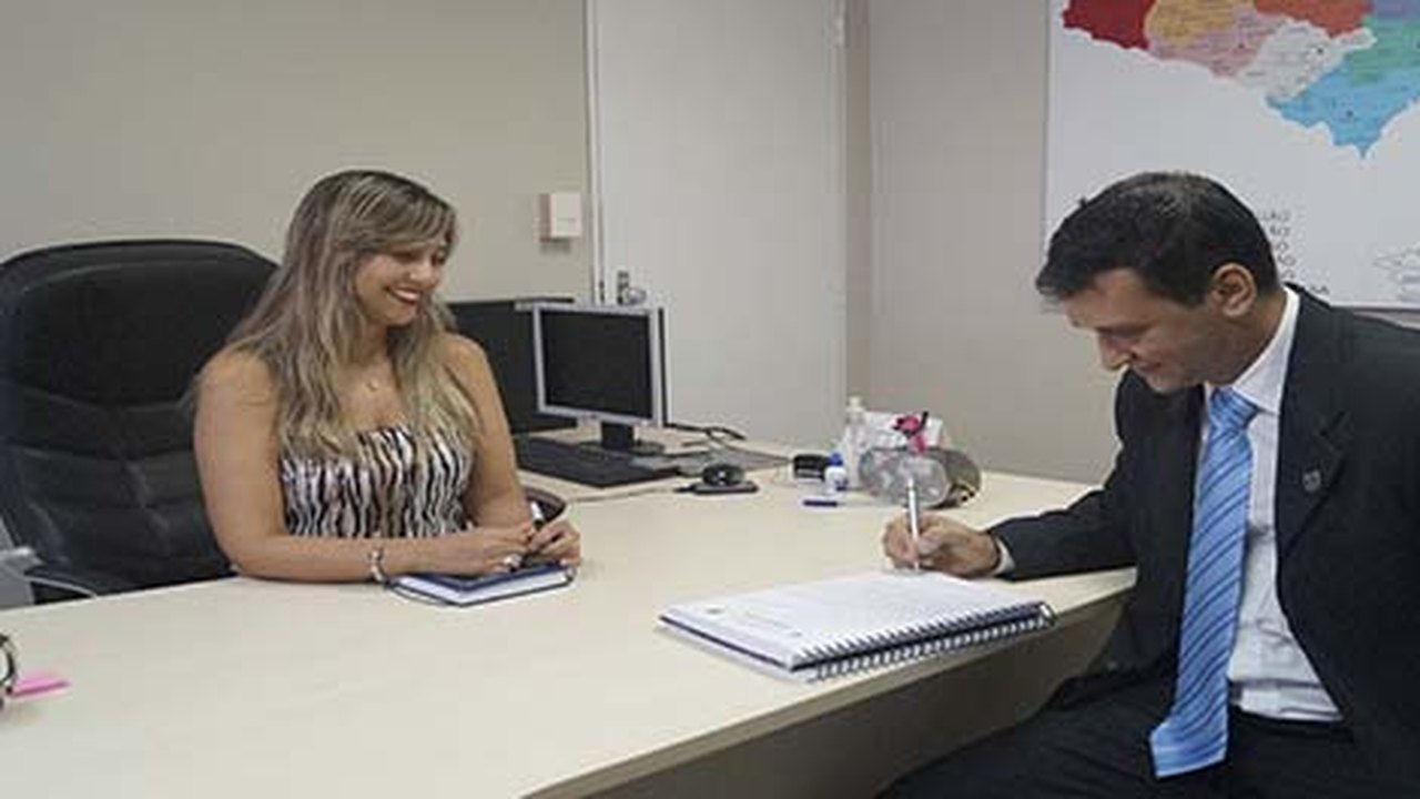 Toma posse o novo Diretor da DRE