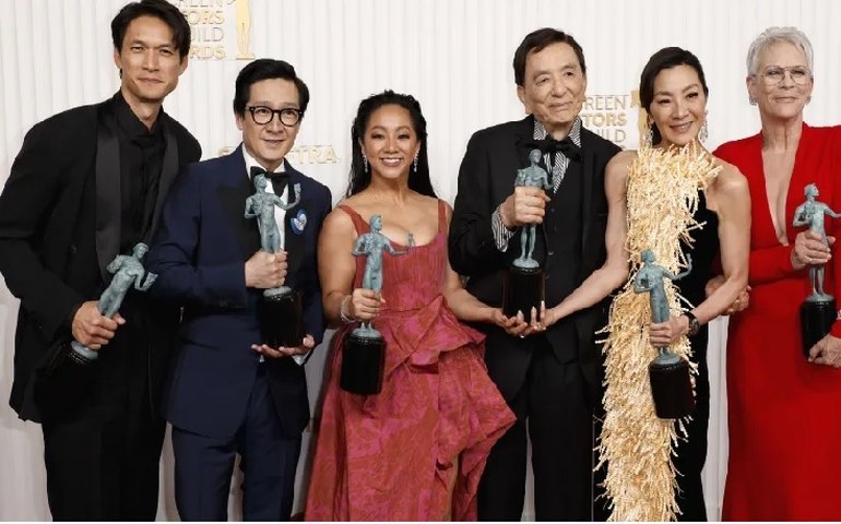 Oscar: O sucesso de ‘Tudo em Todo Lugar ao Mesmo Tempo’, favorito a melhor filme