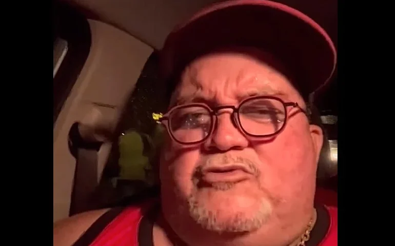 “Não é fácil, meu irmão…”: Marcone Chaveiro dramatiza derrota do Sport e viraliza mais uma vez; vídeo
