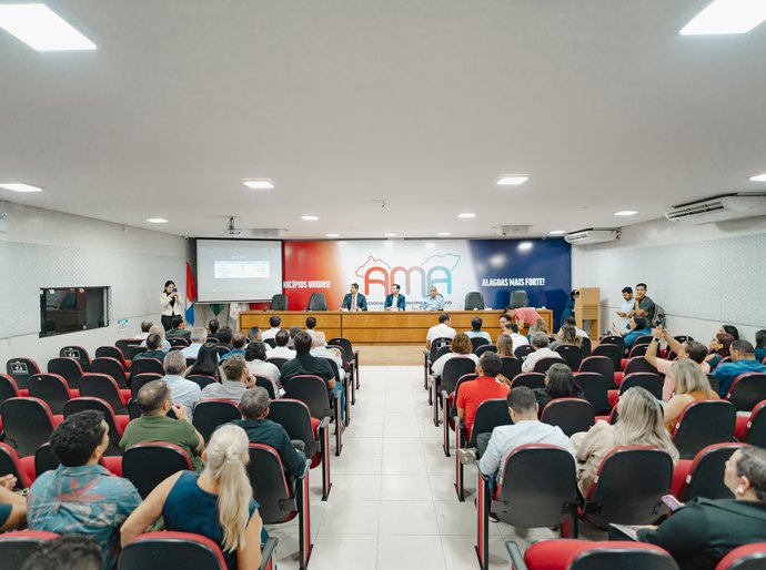 Prefeitos querem unidade nas comarcas para implantação de Portal das Festas