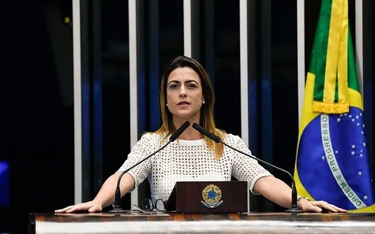 Senadora Soraya Thronicke é vaiada em show do Roupa Nova em Campo Grande
