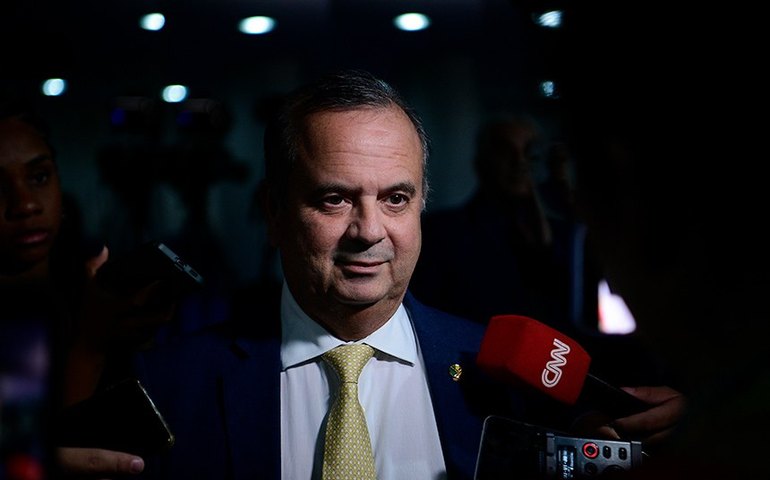 Oposicionistas anunciam obstrução em protesto contra decisões do STF