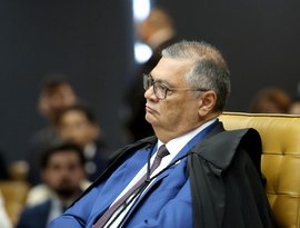 Dino afirma que STF respeita jurisdição de outros países, mas nem sempre recebe a mesma deferência