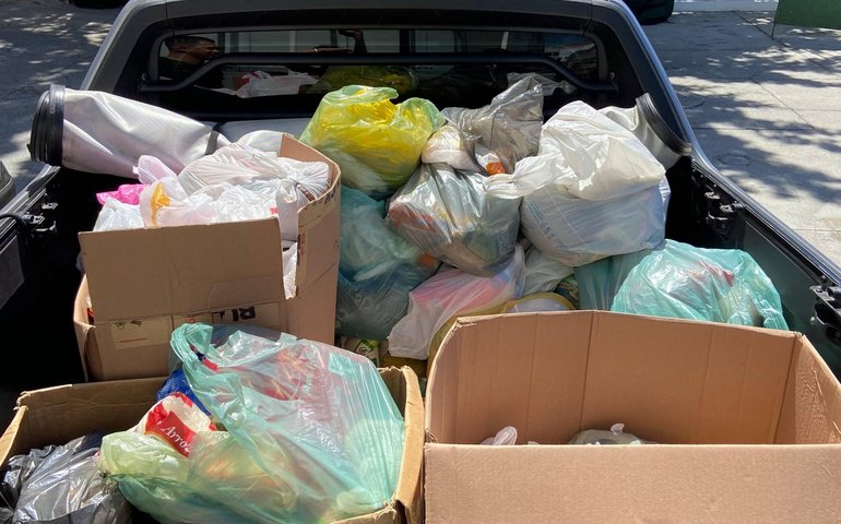 Diteal doa quase meia tonelada de alimentos para o projeto Alagoas Sem Fome