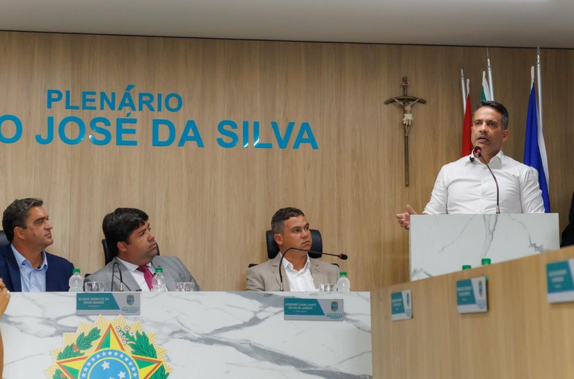 “Aeroporto Costa dos Corais terá primeira etapa entregue no primeiro semestre”, diz governador após sobrevoo